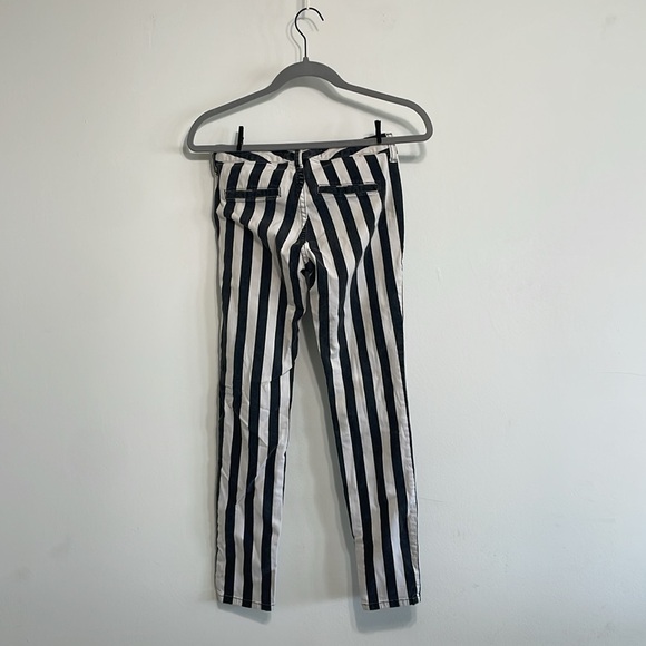 Striped Jeans - Foreign Exchange - Picture 3 of 5
